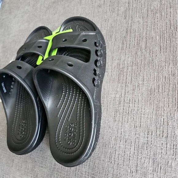 Crocs Men\'s Black Classic Crocs Sandals Size 7 main image 6